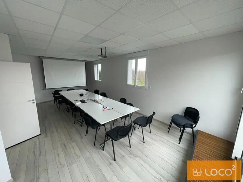 15 Avenue Jean Gonord, Toulouse for lease - Interior Photo - Image 2 of 2