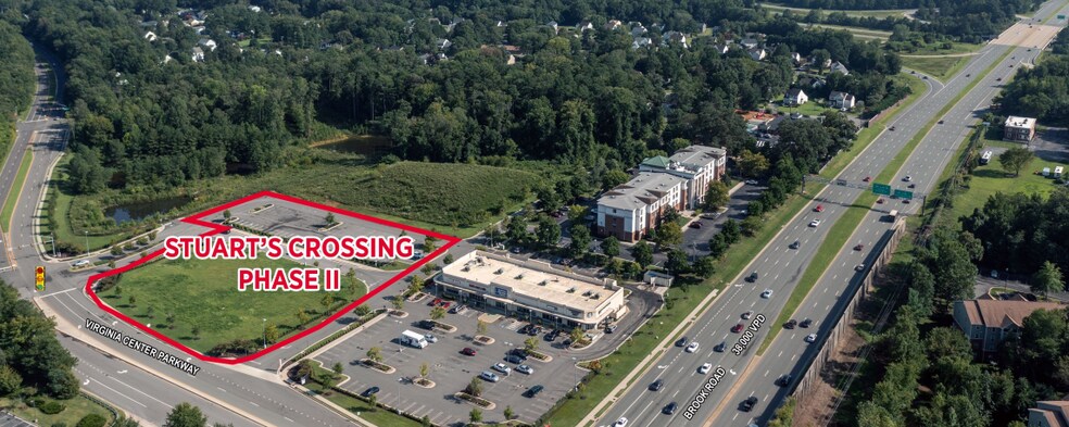 1067 Virginia Center Pky, Glen Allen, VA à louer - Photo principale - Image 1 de 2