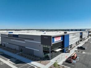 14831 Washington St, Thornton, CO à louer Photo du bâtiment- Image 1 de 1