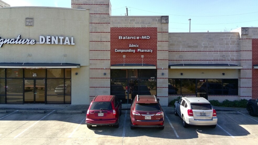 1403 Highway 6, Sugar Land, TX for lease - Primary Photo - Image 2 of 28