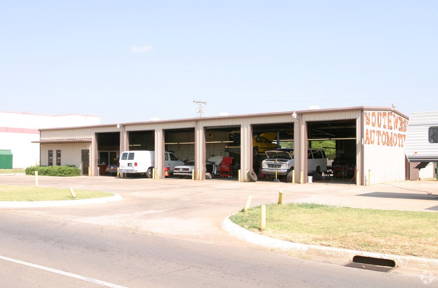3617 SW 44th St, Oklahoma City, OK for sale - Building Photo - Image 3 of 6