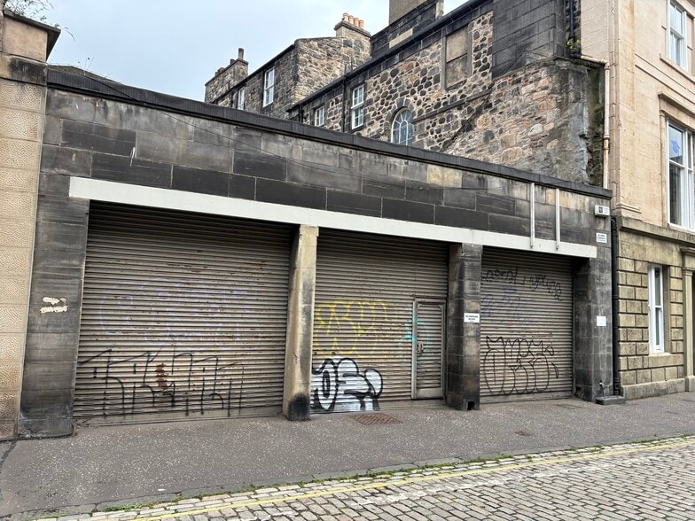 28 Queen Charlotte St, Edinburgh for sale - Building Photo - Image 2 of 5