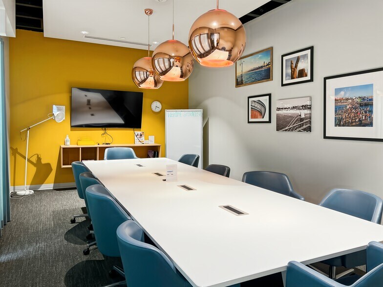 730 Arizona Ave, Santa Monica, CA à louer - Photo intérieure - Image 2 de 23