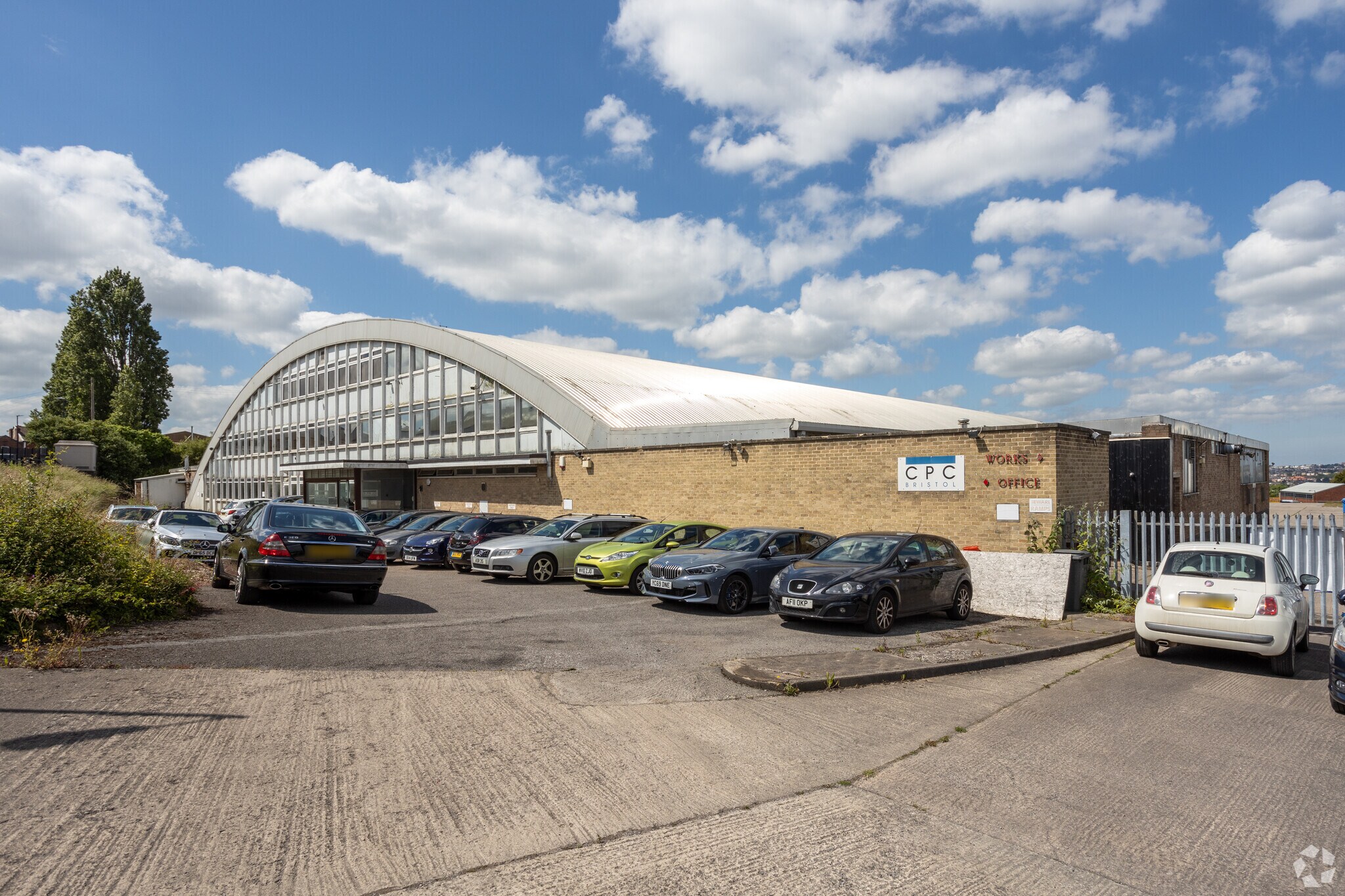 7-11 Knapps Ln, Bristol for lease Primary Photo- Image 1 of 26