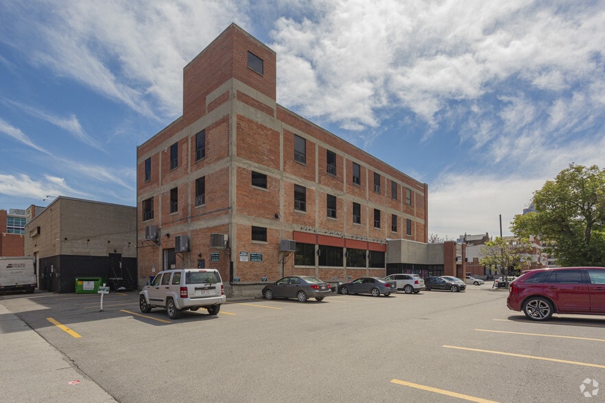 822 11th Ave SW, Calgary, AB for lease - Building Photo - Image 3 of 5