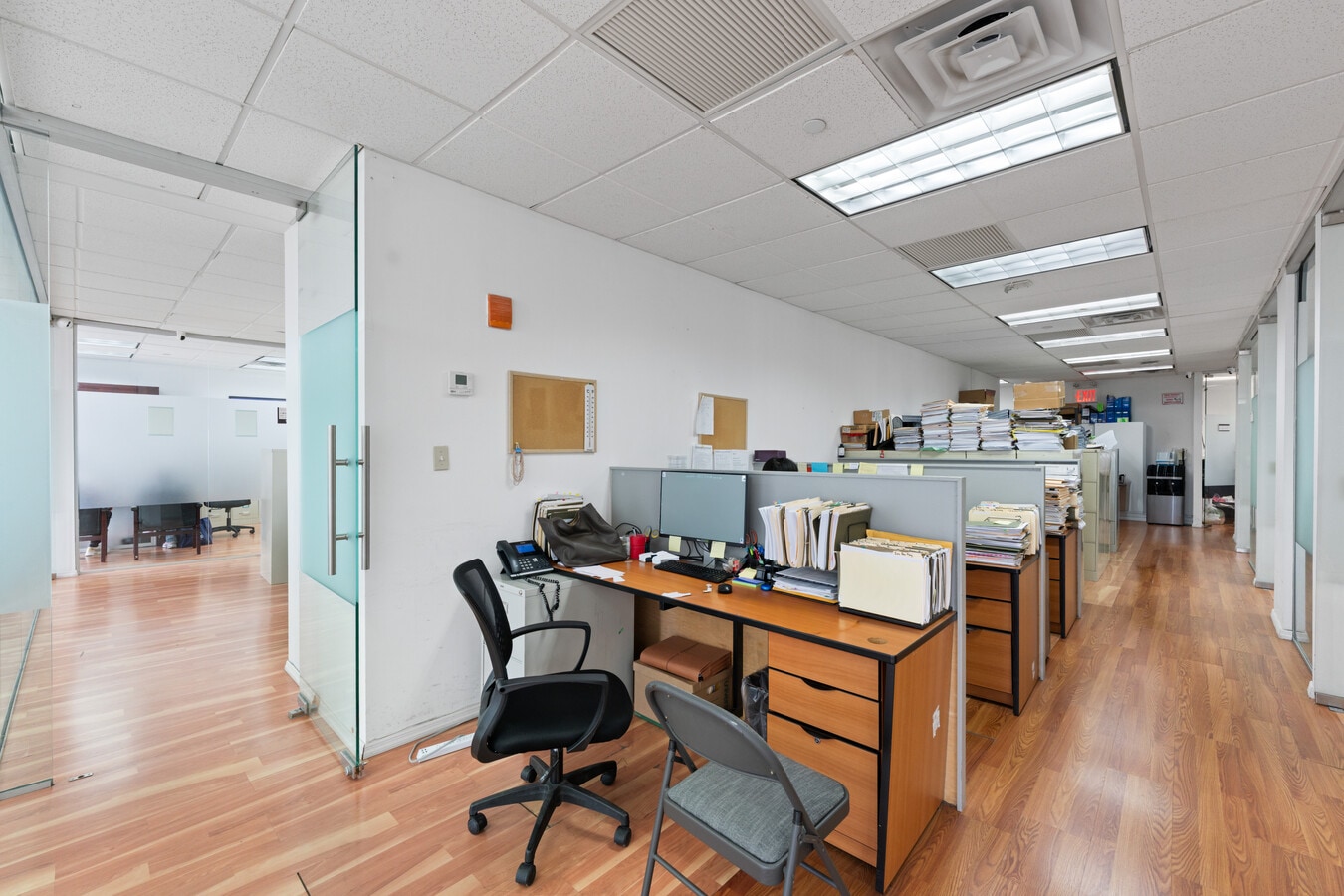 136-33 37th Ave, Flushing, NY 11354 - Unité 9A -  - Photo intérieure - Image 2 of 9