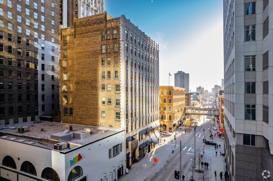 825 Nicollet Mall, Minneapolis, MN à louer - Photo du bâtiment - Image 2 de 29