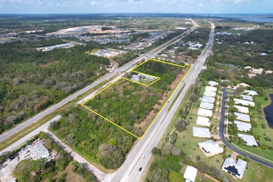 6420 US Hwy 1, Vero Beach, FL à vendre - Photo du bâtiment - Image 2 de 38