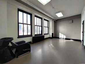 275 4th St E, Saint Paul, MN à louer Photo intérieure- Image 1 de 6