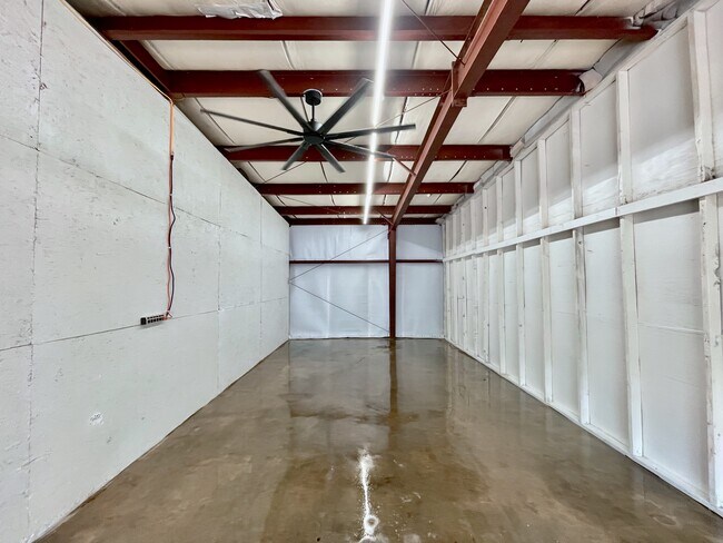 Plus de détails pour 2617 President Ave Ext, Tupelo, MS - Industriel à louer