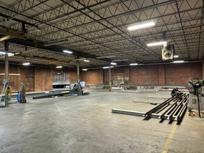 503 11th Ave, Dalton, GA à vendre Photo intérieure- Image 2 de 18