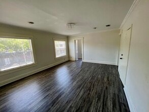 2506-2510 S MacDill Ave, Tampa, FL for lease Interior Photo- Image 2 of 7