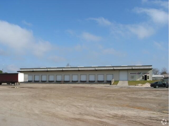47 Lamb Loop, Tifton, GA à vendre - Photo du bâtiment - Image 2 de 3