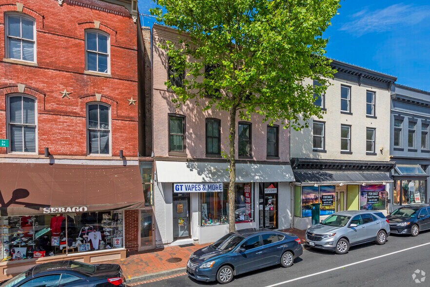 1404 Wisconsin Ave NW, Washington, DC à louer - Photo du bâtiment - Image 2 de 3