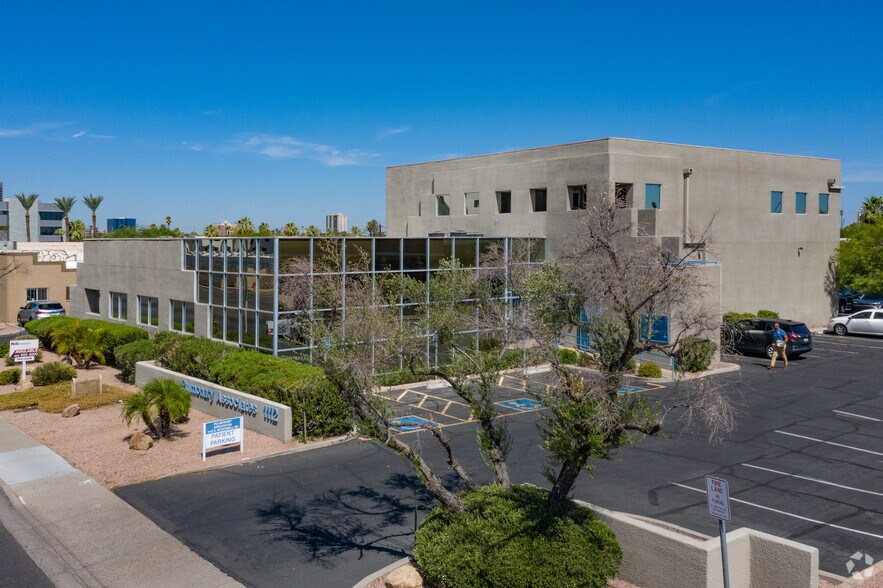 1112 E McDowell Rd, Phoenix, AZ à louer - Photo du bâtiment - Image 1 de 8