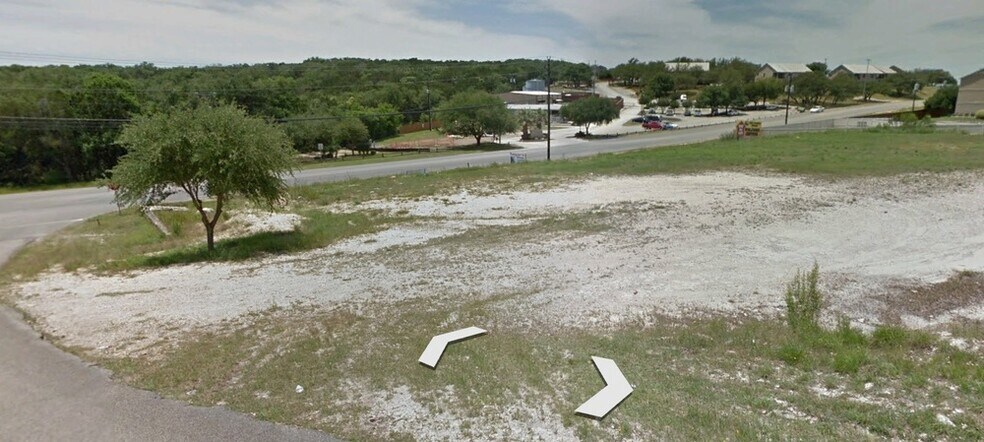 17500 FM 306, Canyon Lake, TX à louer - Photo du bâtiment - Image 1 de 3