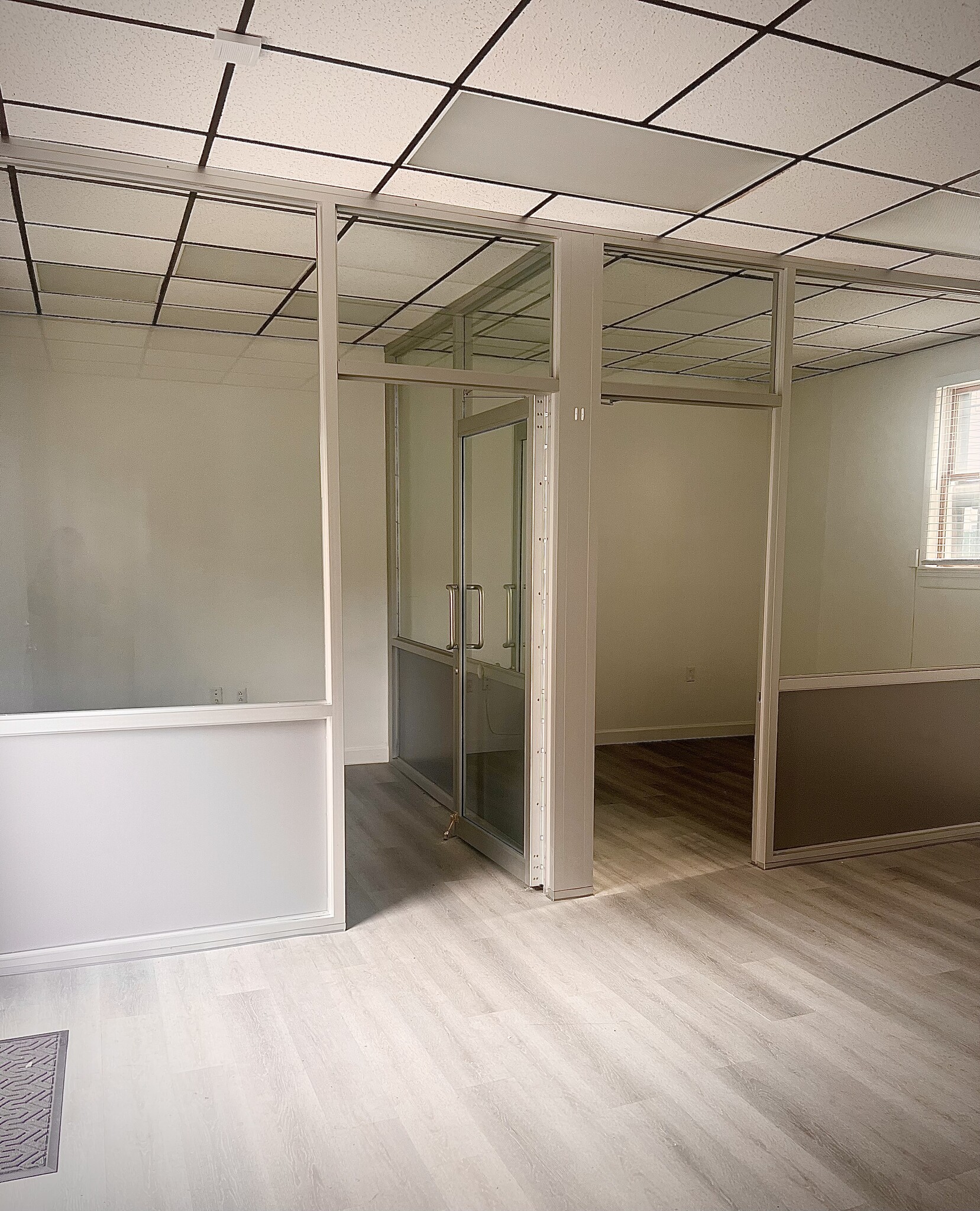 1304 73rd St, Brooklyn, NY for lease Primary Photo- Image 1 of 6