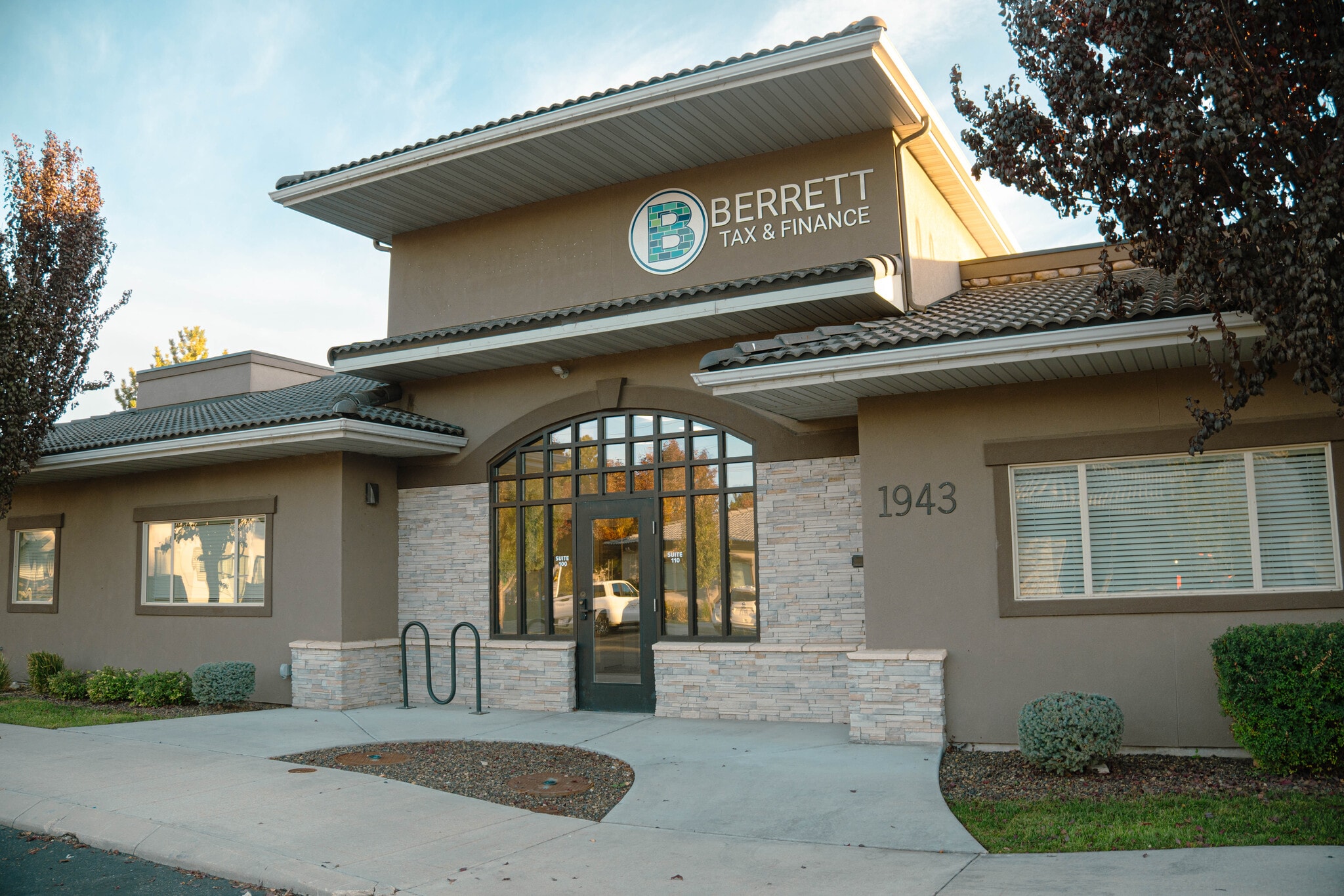 1943 E Overland Rd, Meridian, ID for lease Building Photo- Image 1 of 23