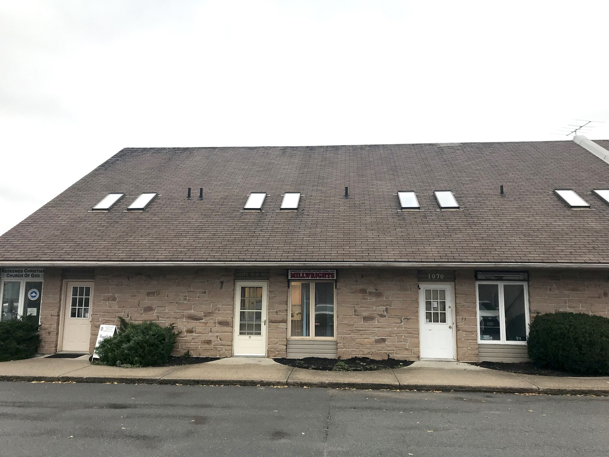 1064 Gardiners Rd, Kingston, ON for sale Primary Photo- Image 1 of 1