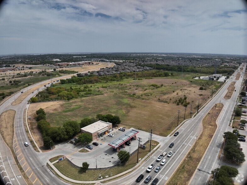NEQ Golden Triangle Blvd & Beach St, Keller, TX for sale - Matterport Community - Image 3 of 13