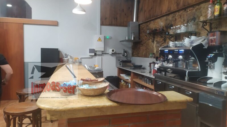 Retail in Barcelona, Barcelona for lease - Interior Photo - Image 3 of 3