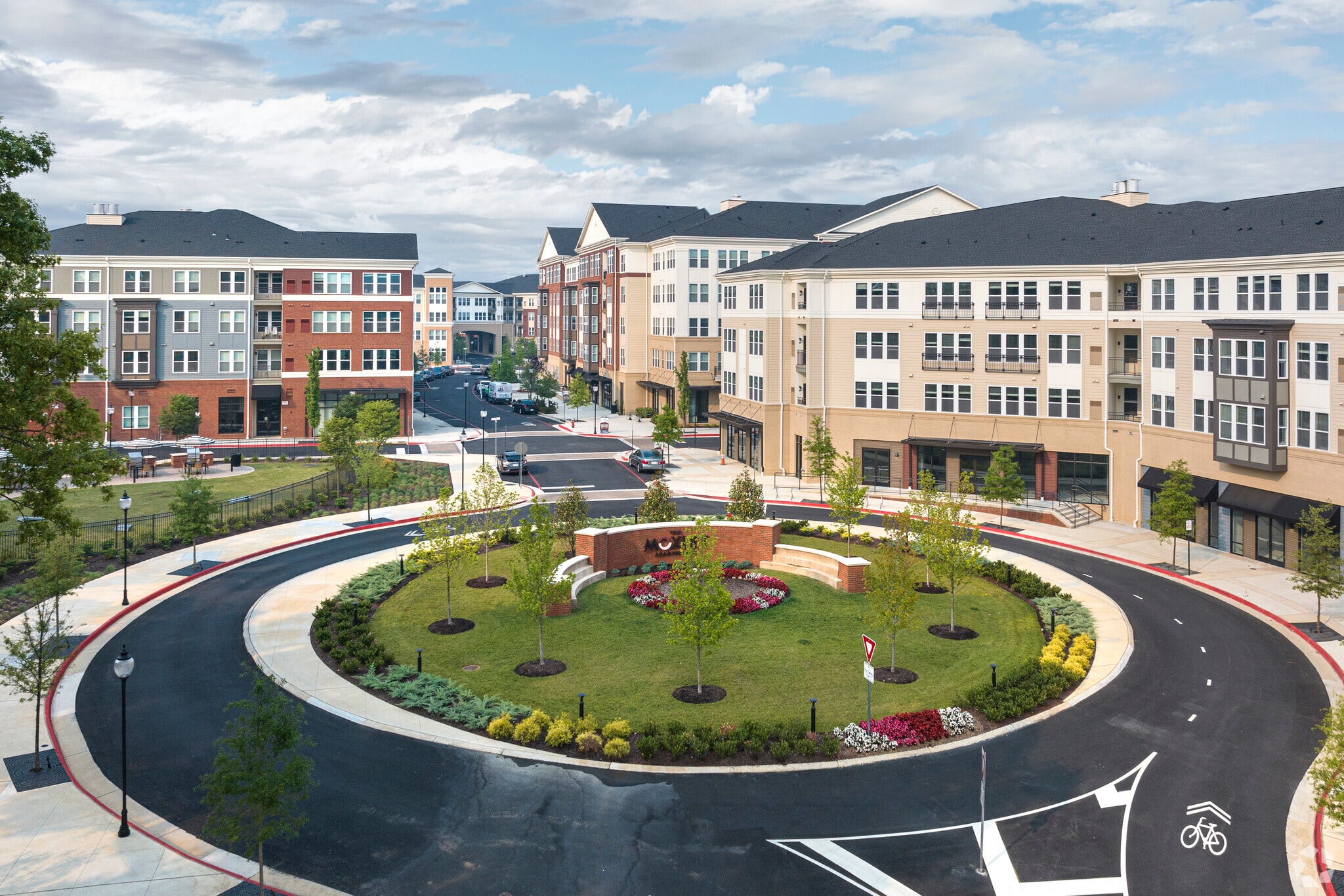 4040 Gateway Dr, Fairfax, VA for lease Primary Photo- Image 1 of 45