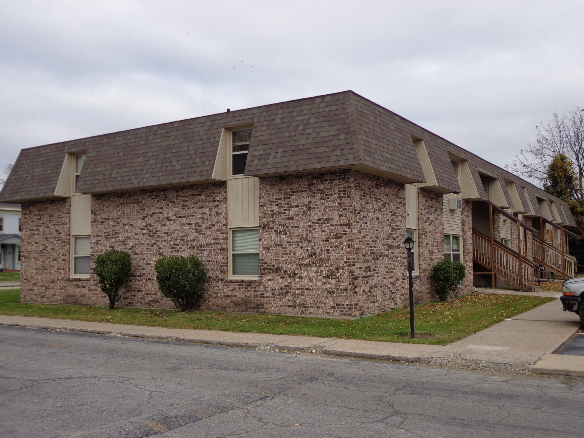 1000 S Williams St, Moberly, MO à vendre Photo du bâtiment- Image 1 de 8