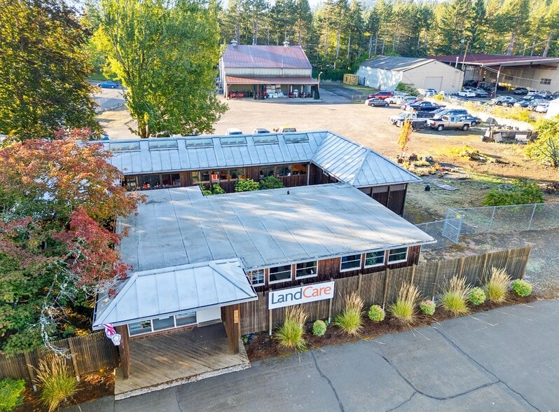 220 Foothills Rd, Lake Oswego, OR for lease - Building Photo - Image 3 of 9