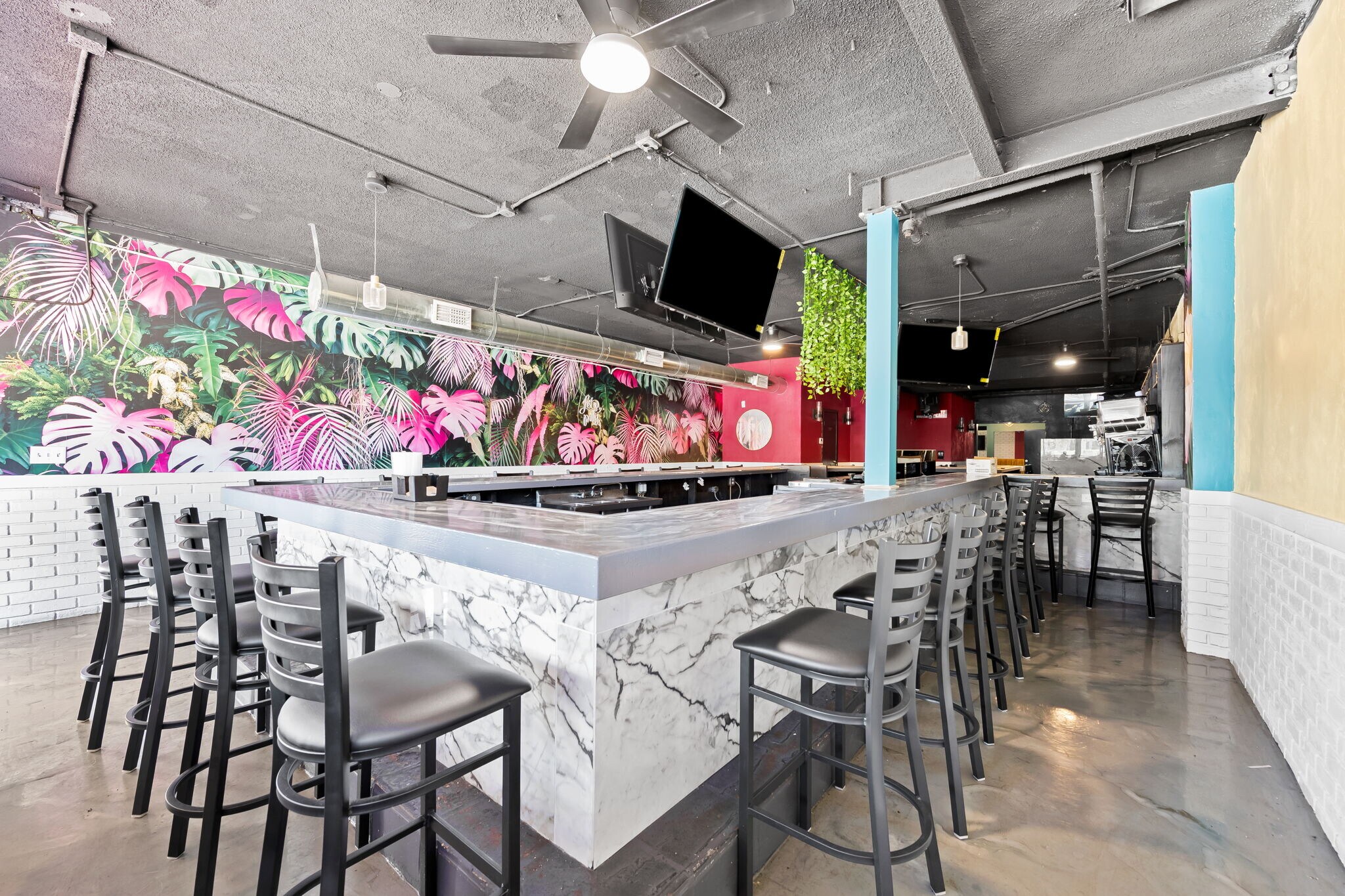 2731-2739 E Oakland Park Blvd, Fort Lauderdale, FL for sale Interior Photo- Image 1 of 1