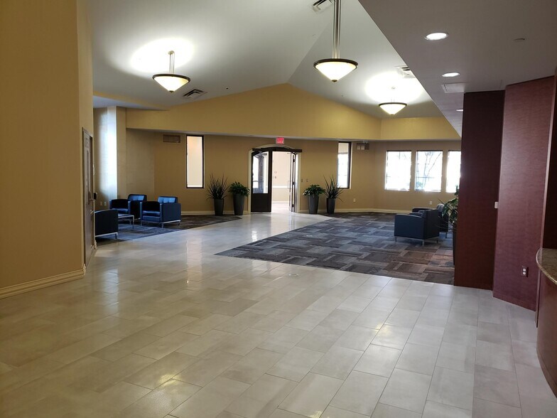 4601 Medical Center Dr, McKinney, TX à louer - Photo intérieure - Image 3 de 9