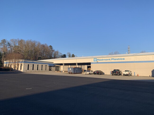 More details for 4158 Appalachian Way, Knoxville, TN - Industrial for Lease