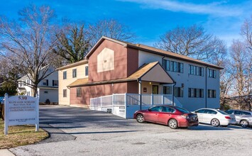 530 E Joppa Rd, Towson, MD à louer Photo du bâtiment- Image 1 de 4