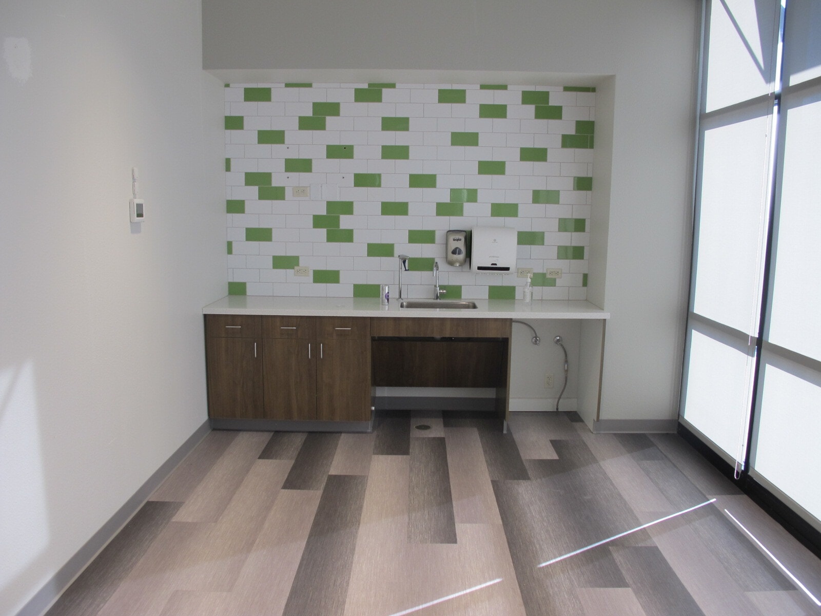 909 E Montclair St, Springfield, MO à louer Photo du bâtiment- Image 1 de 3