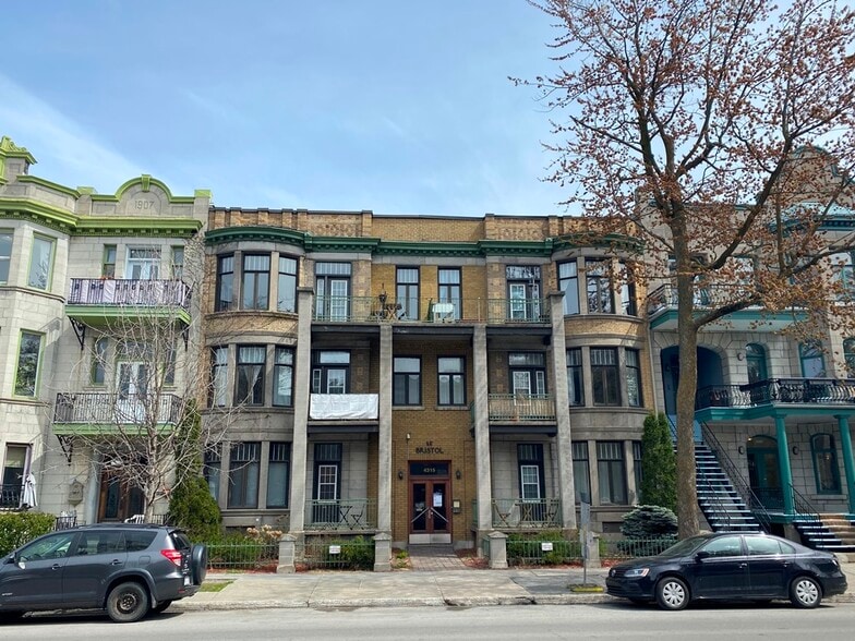 4315 Rue Saint-Hubert, Montréal, QC for sale - Primary Photo - Image 1 of 1
