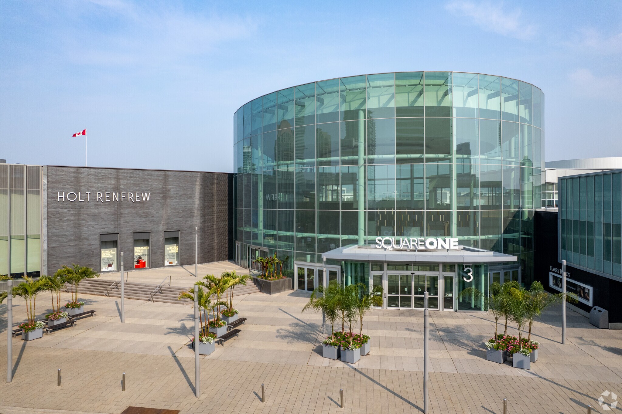 100 City Centre Dr, Mississauga, ON for sale Primary Photo- Image 1 of 1