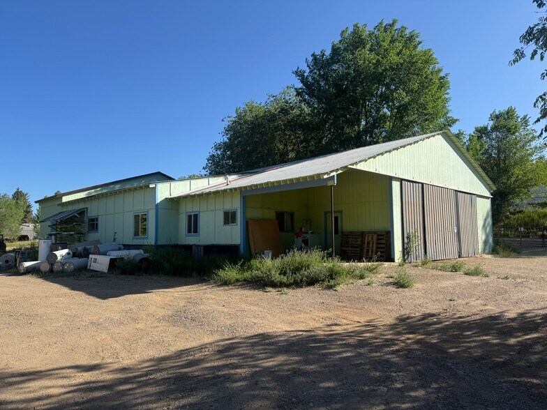 590 Sawmill Rd, Durango, CO à louer - Photo du bâtiment - Image 2 de 5