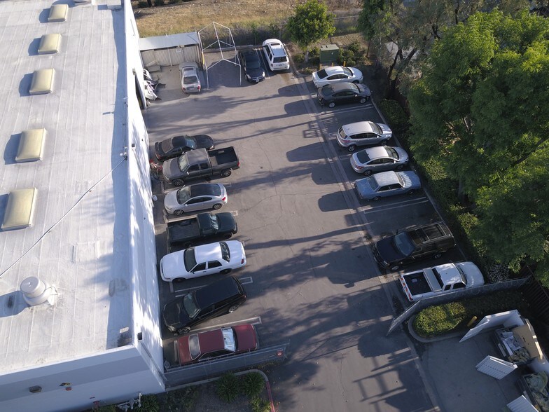 9017 Arrow Route, Rancho Cucamonga, CA à vendre - Photo du bâtiment - Image 1 de 3