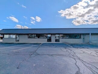 Plus de détails pour 1122 Charles St, North Providence, RI - Commerce de détail à vendre