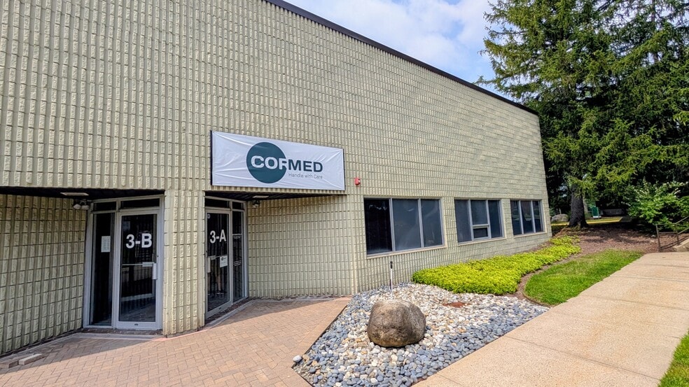 3 Pearl Ct, Allendale, NJ for lease - Building Photo - Image 2 of 4