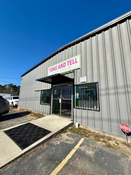 2031-2033 ELLISVILLE Blvd, Laurel, MS à vendre - Photo du bâtiment - Image 2 de 30
