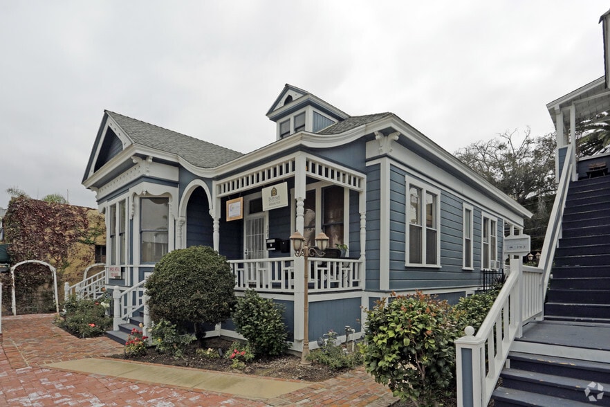 128 S California St, Ventura, CA for sale - Building Photo - Image 3 of 9