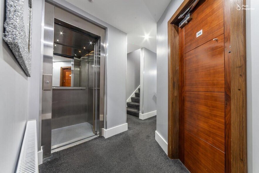 6 Central Promenade, Isle Of Man à vendre - Photo du bâtiment - Image 3 de 57