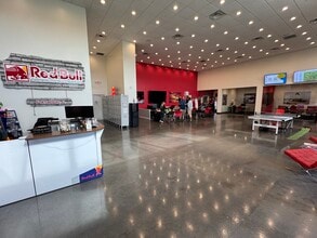 10400 Meridian Center Pky, Fort Myers, FL à louer Photo intérieure- Image 2 de 2