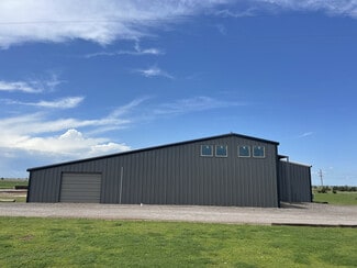 Plus de détails pour 5900 Moffat Rd NE, Piedmont, OK - Industriel à louer