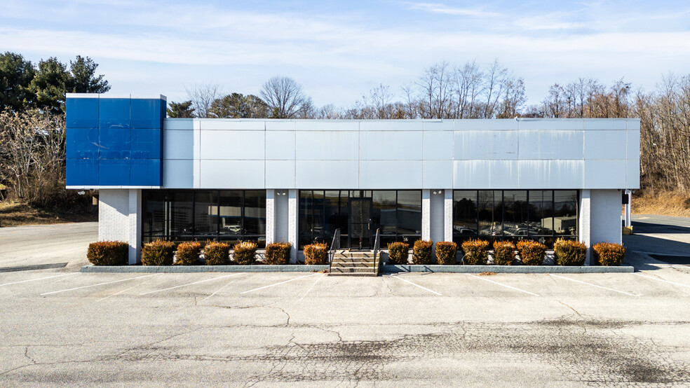 387 Lee Jackson Hwy, Staunton, VA for lease - Primary Photo - Image 1 of 42