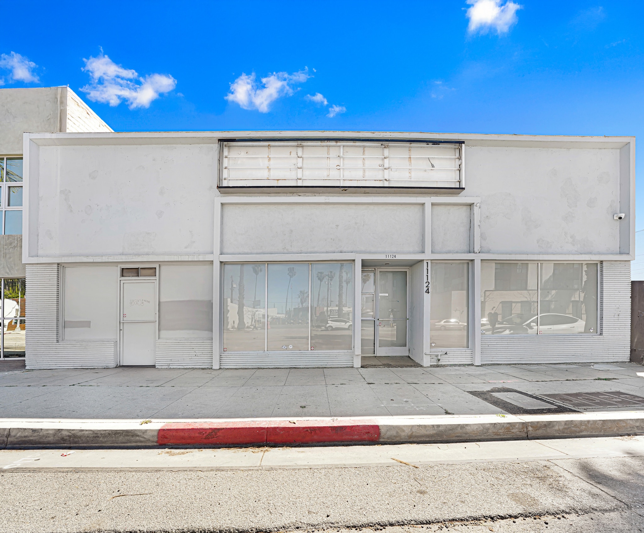 11124 Washington Blvd, Culver City, CA for lease Primary Photo- Image 1 of 5