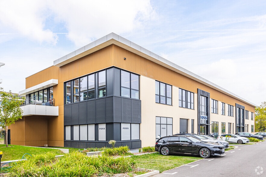 Flex dans Nanterre à louer - Photo principale - Image 3 de 3