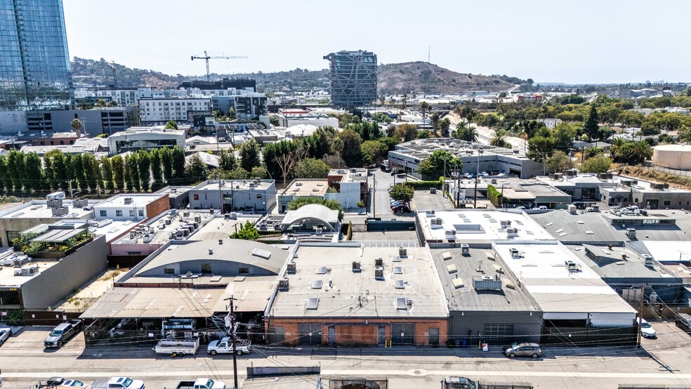 5901 Blackwelder St, Culver City, CA for lease - Aerial - Image 2 of 9