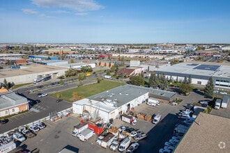 2435 22nd St NE, Calgary, AB - Aerial map view