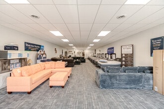 216 E Main St, Mandan, ND à louer Photo intérieure- Image 2 de 7